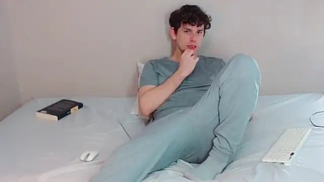 Elio555 online show from 01/31/25, 10:10