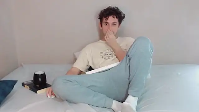 Elio555 online show from 02/09/25, 04:14