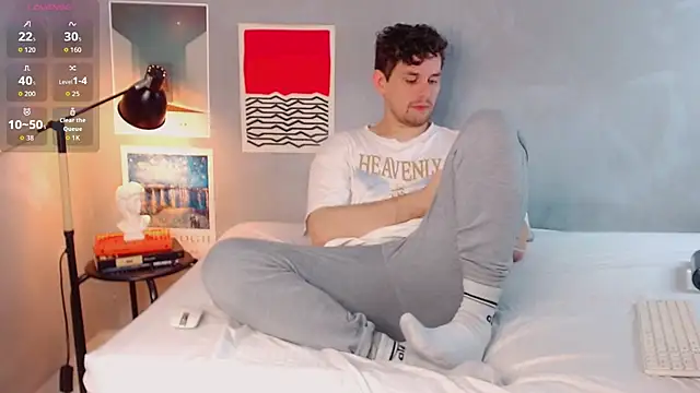 Elio555 online show from 11/29/25, 08:12