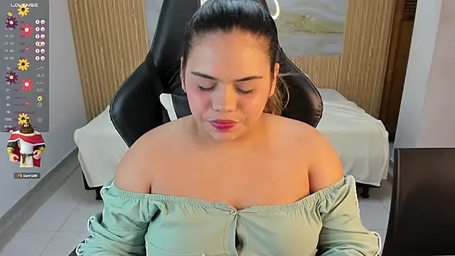 Snapshot of samy_19_ chatting on 03/19/25, 09:48 samy 19  online show from 03/19/25, 09:48
