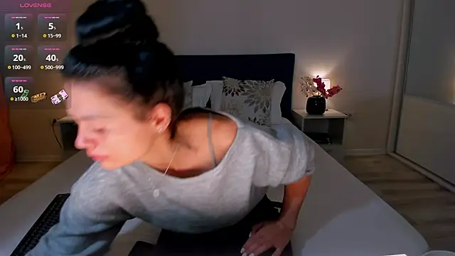 devilish angel online show from 01/08/26, 05:43