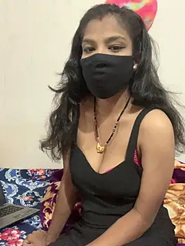 Snapshot of hottiess69 chatting on 12/08/24, 02:49 hottiess69 online show from 12/08/24, 02:49