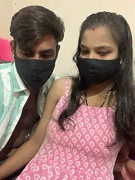 Snapshot of hottiess69 chatting on 12/12/24, 08:03 hottiess69 online show from 12/12/24, 08:03