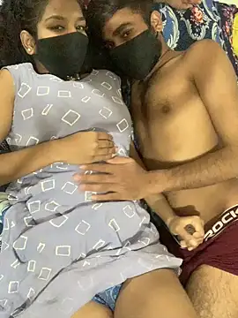 Snapshot of hottiess69 chatting on 12/20/24, 03:10 hottiess69 online show from 12/20/24, 03:10