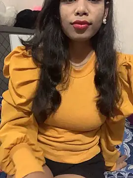 Snapshot of hottiess69 chatting on 02/14/25, 01:02 hottiess69 online show from 02/14/25, 01:02