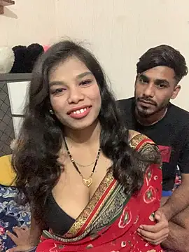 Snapshot of hottiess69 chatting on 02/24/25, 09:00 hottiess69 online show from 02/24/25, 09:00