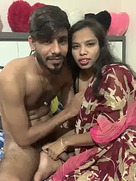 Snapshot of hottiess69 chatting on 03/05/25, 04:02 hottiess69 online show from 03/05/25, 04:02