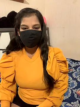 Snapshot of hottiess69 chatting on 09/21/25, 06:04 hottiess69 online show from 09/21/25, 06:04