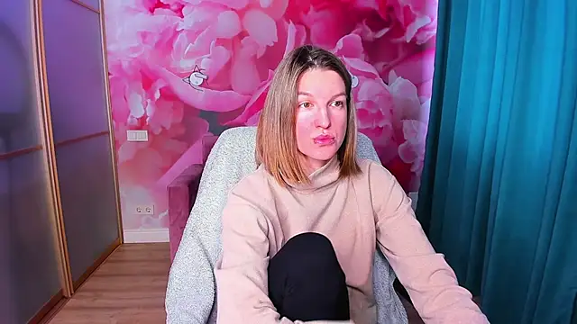 Snapshot of EmilyWalkeri chatting on 02/09/25, 07:05 EmilyWalkeri online show from 02/09/25, 07:05