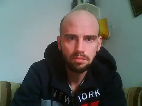 Snapshot of Rejtelmesest chatting on 02/09/26, 09:35 Rejtelmesest online show from 02/09/26, 09:35