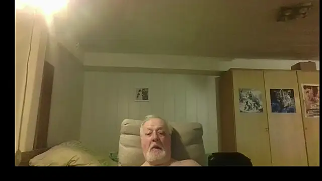 Snapshot of Sammy1660 chatting on 07/13/26, 09:28 Sammy1660 online show from 07/13/26, 09:28