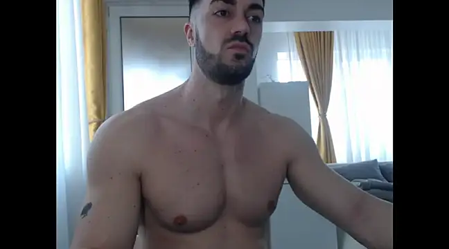 Snapshot of GoldenMark chatting on 03/11/25, 12:50 GoldenMark online show from 03/11/25, 12:50