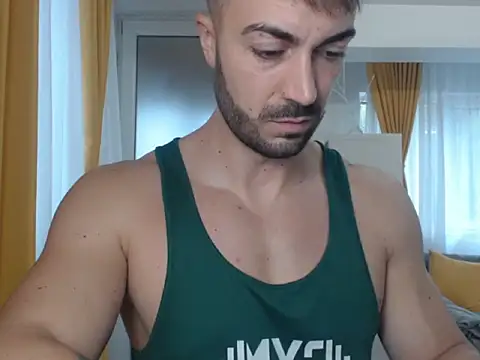 Snapshot of GoldenMark chatting on 10/07/25, 01:41 GoldenMark online show from 10/07/25, 01:41