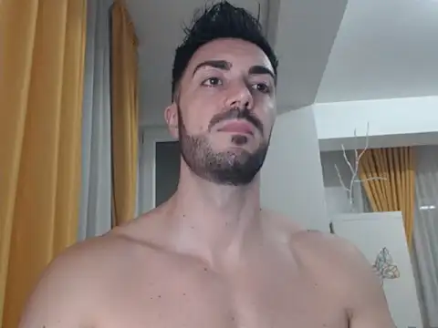 Snapshot of GoldenMark chatting on 11/13/25, 11:03 GoldenMark online show from 11/13/25, 11:03