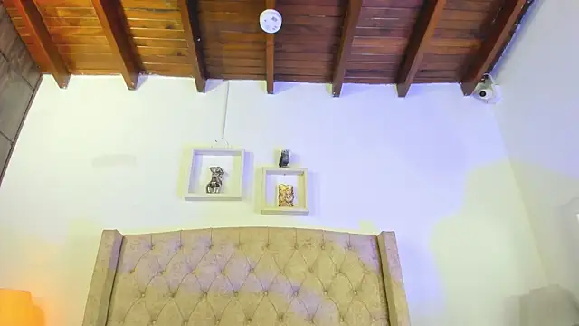 allisson m online show from 02/11/25, 12:05