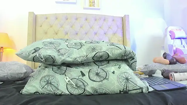 allisson m online show from 02/13/25, 12:11