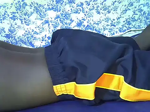 Snapshot of KING_SQUIRT chatting on 11/29/25, 08:01 KING SQUIRT online show from 11/29/25, 08:01