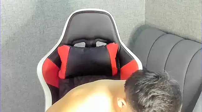 Ricardogo19 online show from 02/13/25, 12:13