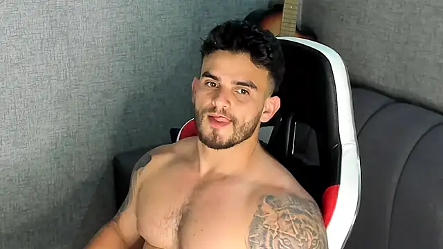 Ricardogo19 online show from 09/24/25, 04:21