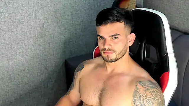 Ricardogo19 online show from 11/09/25, 04:27