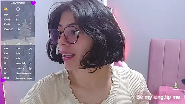 Snapshot of LoaLuxury chatting on 12/05/24, 06:11 LoaLuxury online show from 12/05/24, 06:11