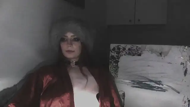 MoonLady online show from 01/26/25, 03:59