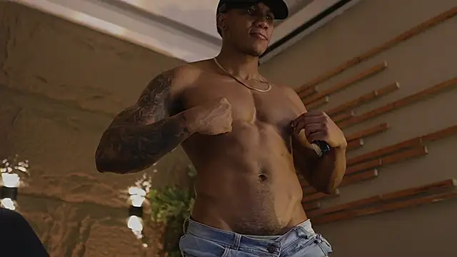 Logan Varela online show from 01/11/26, 12:37