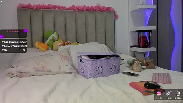 Queen Antonella Oficial online show from 02/26/25, 08:33