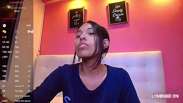 yourcuteneighbourr online show from 02/19/25, 06:11