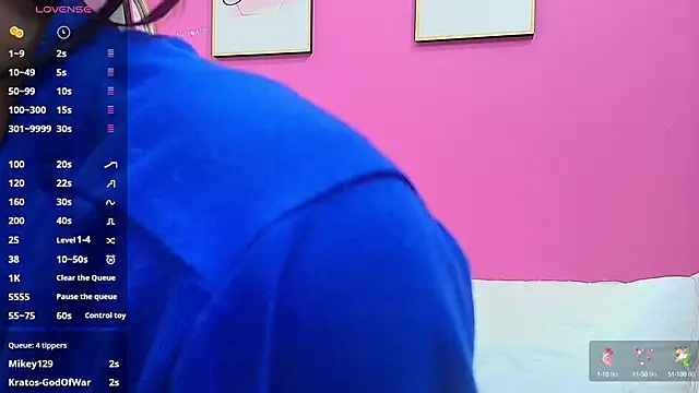 yourcuteneighbourr online show from 02/26/25, 09:10