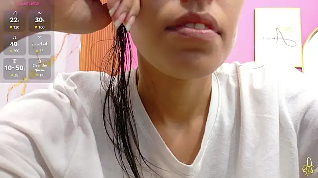 yourcuteneighbourr online show from 05/28/26, 03:04