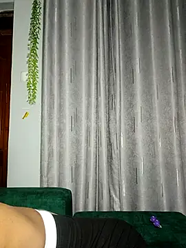 Snapshot of C-yoyo chatting on 03/15/26, 05:19 C-yoyo online show from 03/15/26, 05:19