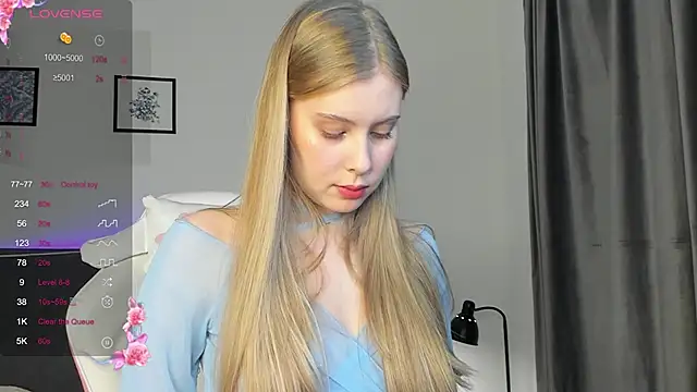 Snapshot of elliediaz chatting on 10/11/25, 07:23 elliediaz online show from 10/11/25, 07:23