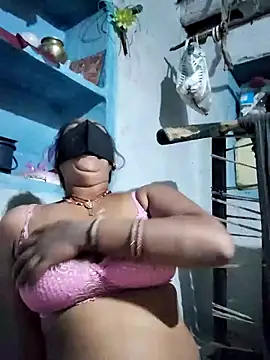 Snapshot of Hey_Ziya chatting on 03/07/26, 05:43 Hey Ziya online show from 03/07/26, 05:43