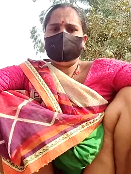 Snapshot of Hey_Ziya chatting on 03/17/26, 10:29 Hey Ziya online show from 03/17/26, 10:29