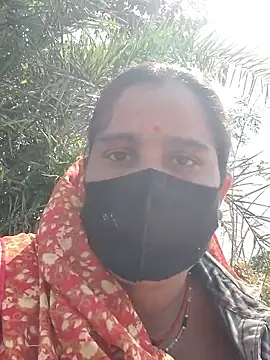 Snapshot of Hey_Ziya chatting on 03/25/26, 05:35 Hey Ziya online show from 03/25/26, 05:35