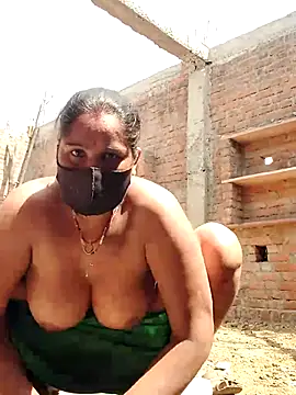 Snapshot of Hey_Ziya chatting on 04/08/26, 08:14 Hey Ziya online show from 04/08/26, 08:14