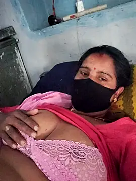 Snapshot of Hey_Ziya chatting on 04/11/26, 08:29 Hey Ziya online show from 04/11/26, 08:29