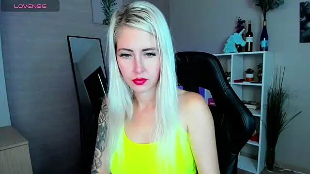 Mermaid N online show from 09/18/25, 01:40