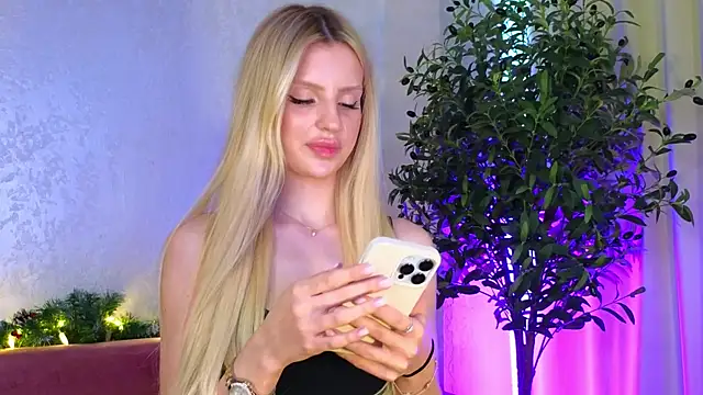 Grace Gordon online show from 01/03/25, 08:21