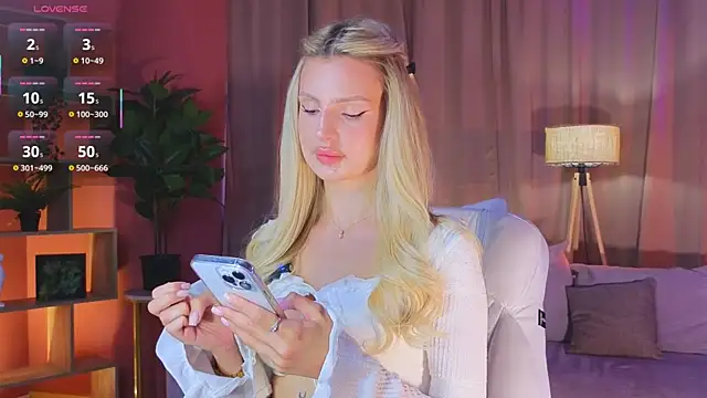 Grace Gordon online show from 09/14/25, 04:55