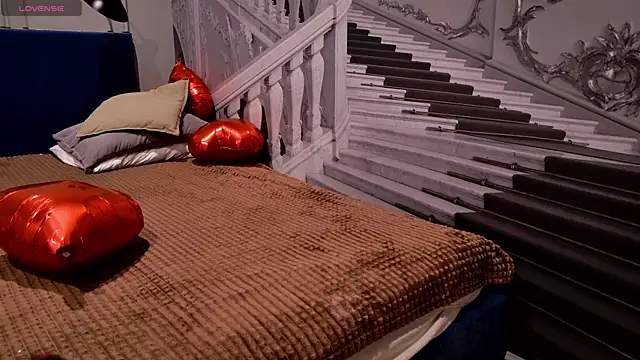 Liv Fay online show from 02/19/25, 01:39