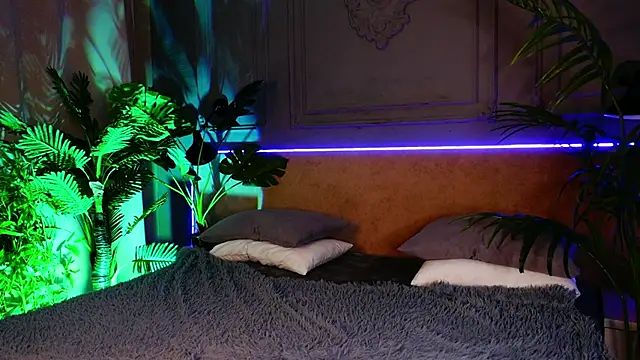 Liv Fay online show from 03/19/25, 08:32