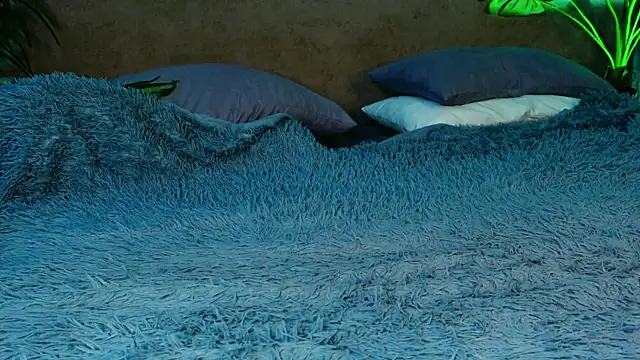 Liv Fay online show from 03/20/25, 08:40