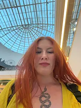 Snapshot of Liv_Fay chatting on 02/04/26, 02:12 Liv Fay online show from 02/04/26, 02:12