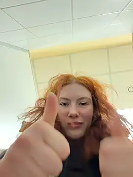 Snapshot of Liv_Fay chatting on 02/05/26, 01:05 Liv Fay online show from 02/05/26, 01:05