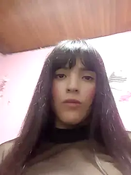 Snapshot of sailor_moon07 chatting on 03/07/25, 04:13 sailor moon07 online show from 03/07/25, 04:13