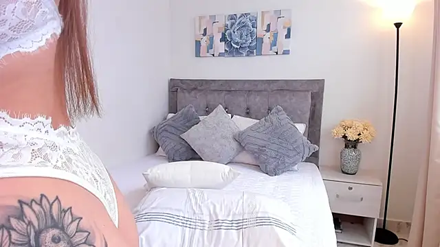 DarlinJones online show from 09/29/25, 06:46