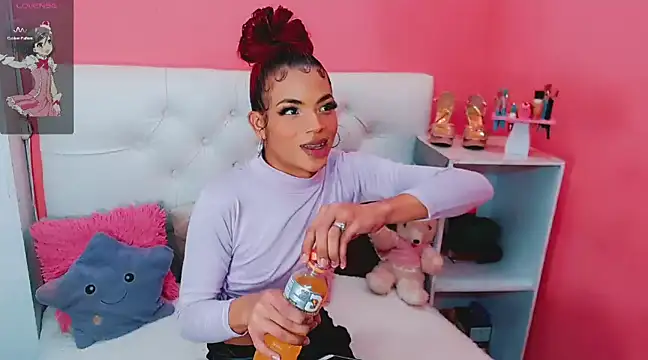 Snapshot of alexa-xxx- chatting on 03/09/25, 01:15 alexa-xxx- online show from 03/09/25, 01:15