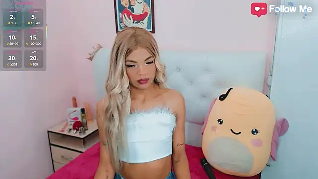 Snapshot of alexa-xxx- chatting on 10/07/25, 03:47 alexa-xxx- online show from 10/07/25, 03:47